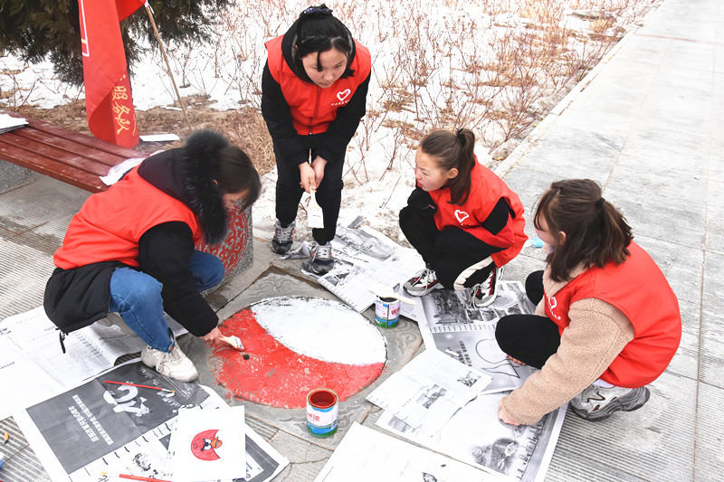 志愿者红马甲绘画又简单又漂亮,红马甲志愿者绘画图片