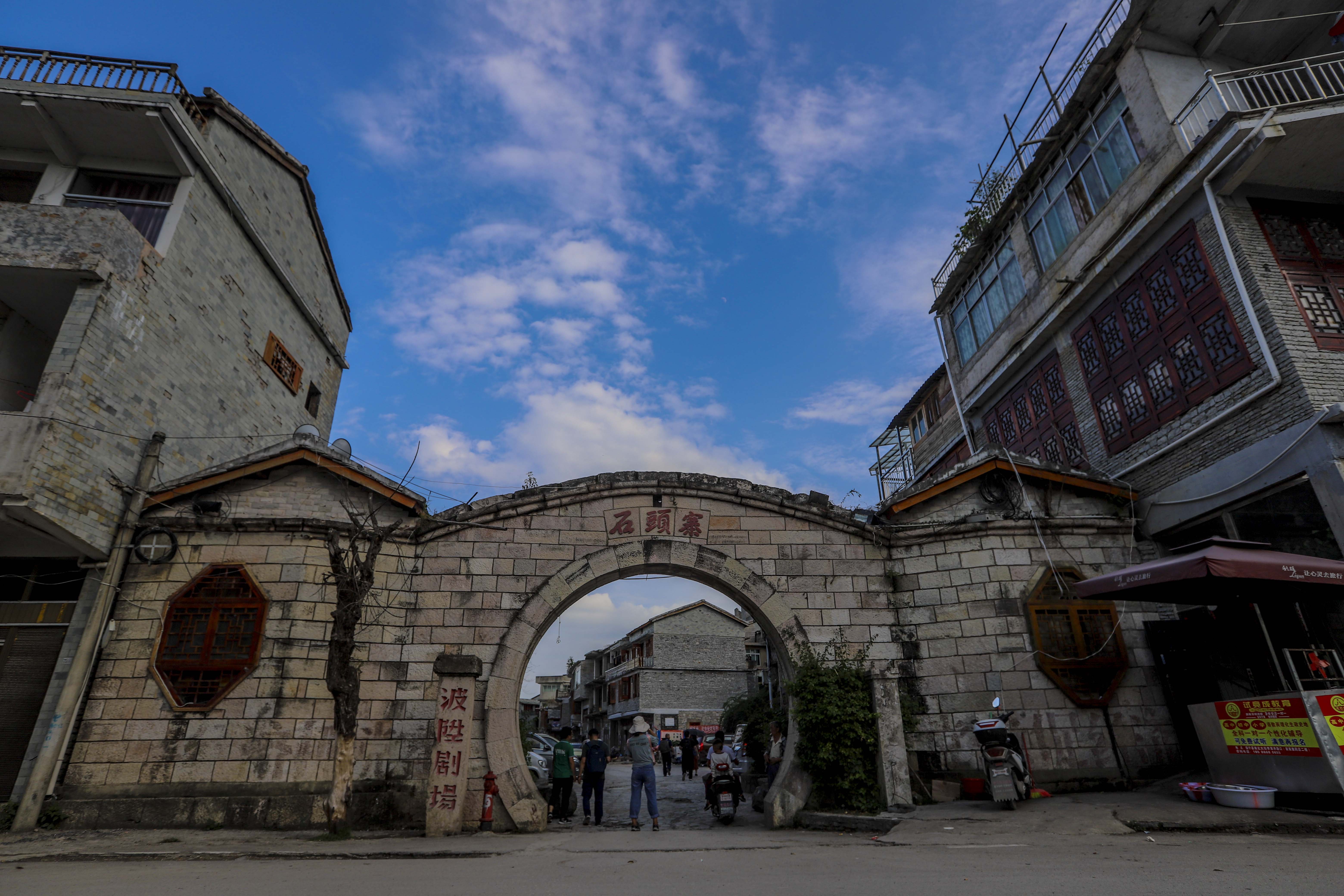 宠爱自己去贵州，定制“黄果树”，一个人潇洒多彩充满愉快的旅行