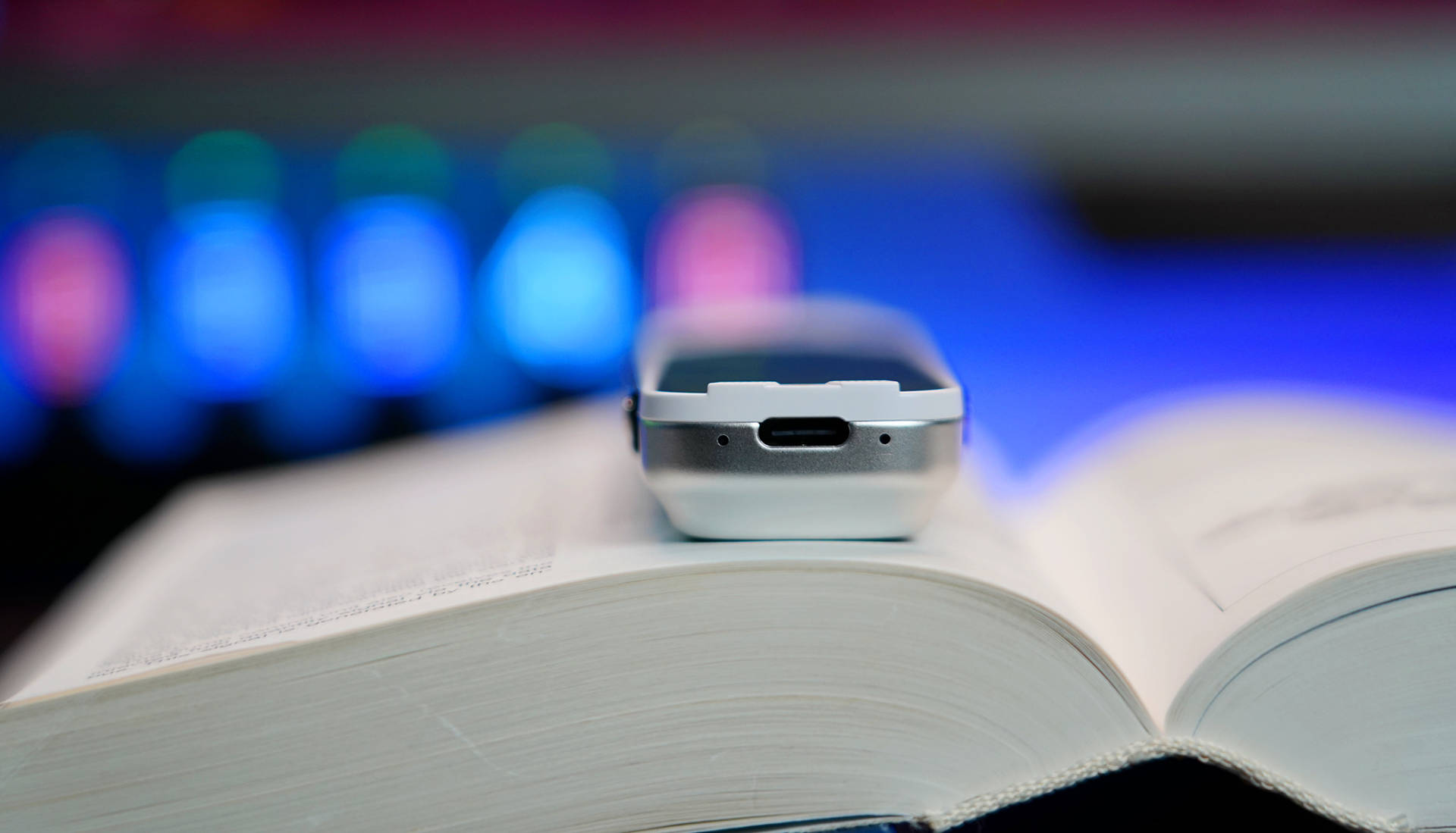 讯飞和有道词典笔哪一款更好,有道阿尔法蛋讯飞翻译笔哪个好用