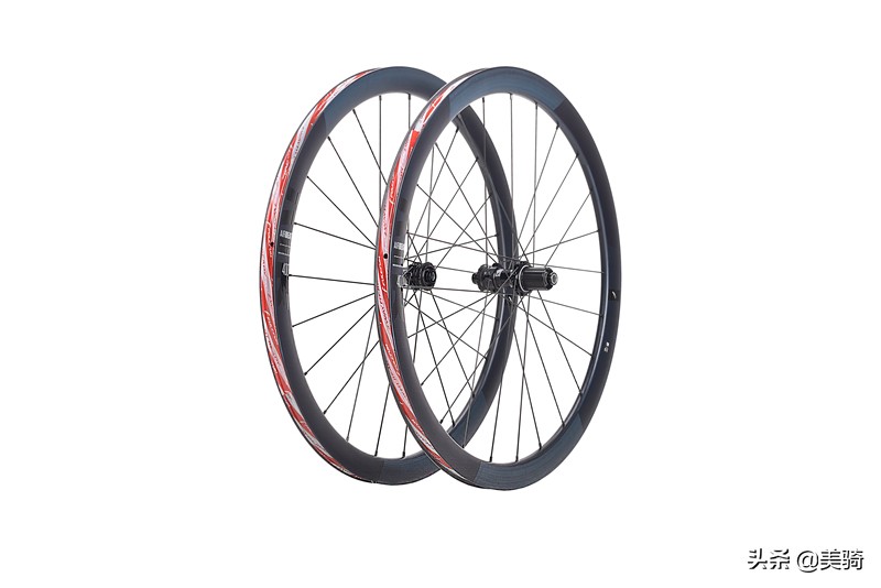 fulcrum碳刀和多特碳刀,碳刀轮组推荐蓝色