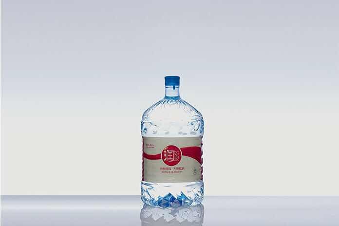 一次性桶装水优点和缺点,一次性桶装水和循环桶装水