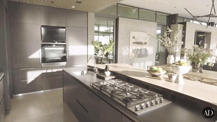 最能挣钱的网球女王们都住在什么样的大House？