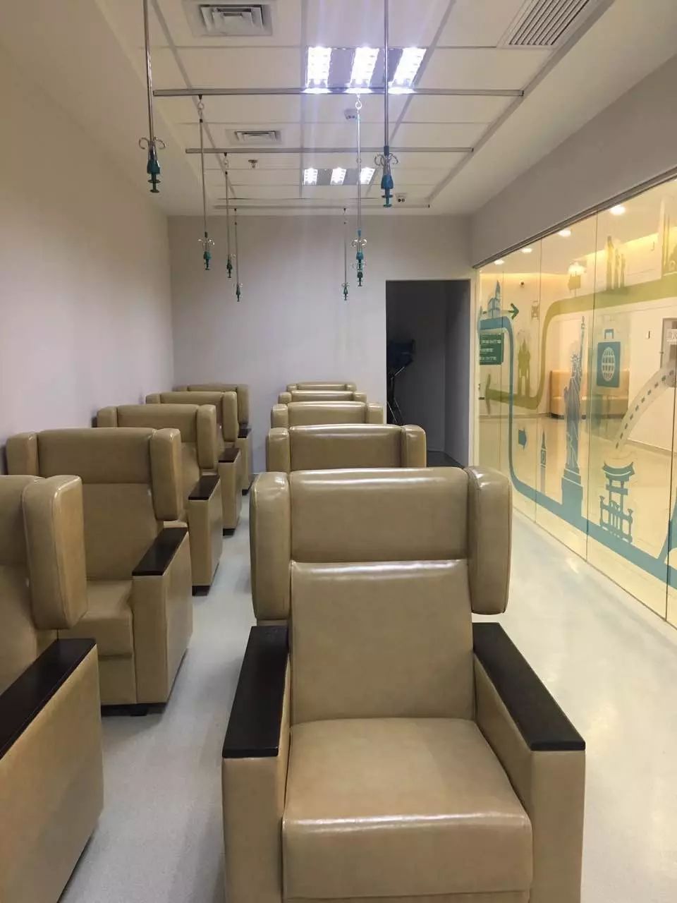 挂号500元/位！声称是武汉最好的医院，网友：武汉有钱人真多