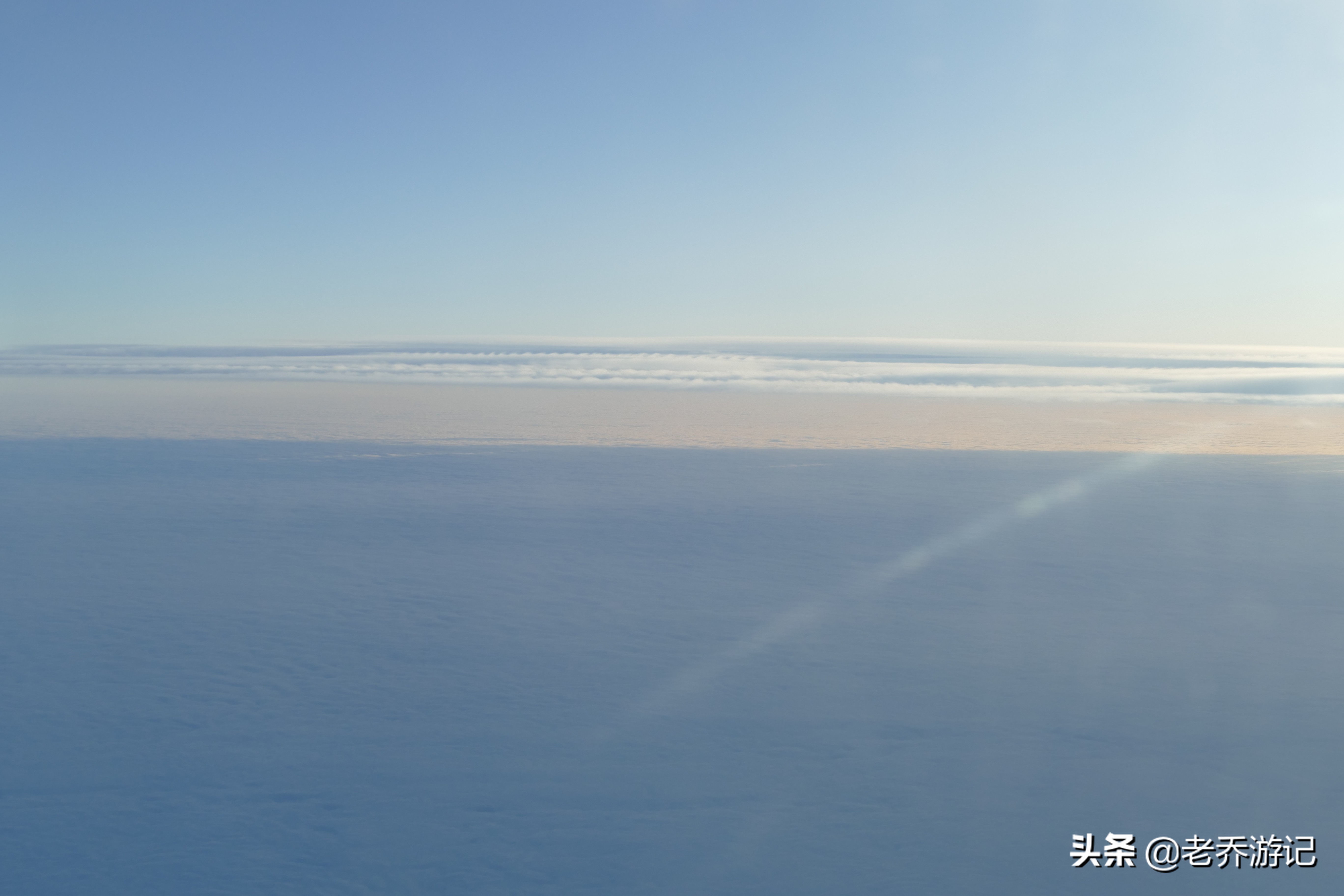 第一次坐杭州萧山海航飞机,第一次坐飞机空姐很漂亮