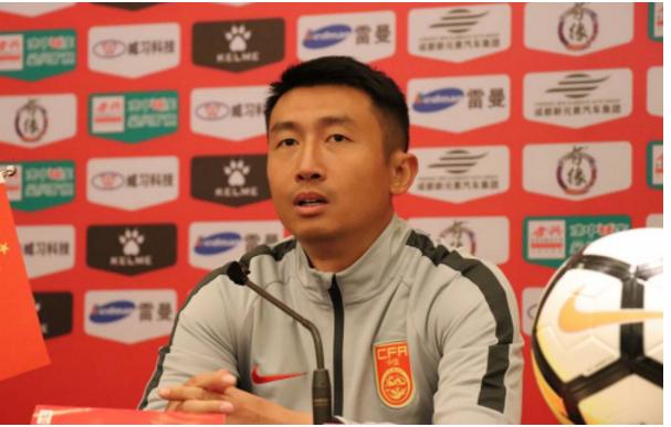 球员太差教练吓跑！这支国足没教练了，还扬言11月要教训韩国队