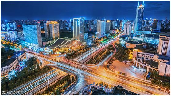 西安世茂璀璨口碑,西安世茂璀璨倾城顶层