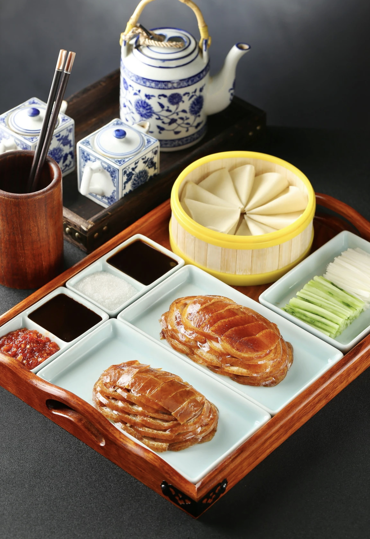 来北京必吃的美食北京烤鸭,北京又便宜又地道的北京烤鸭店