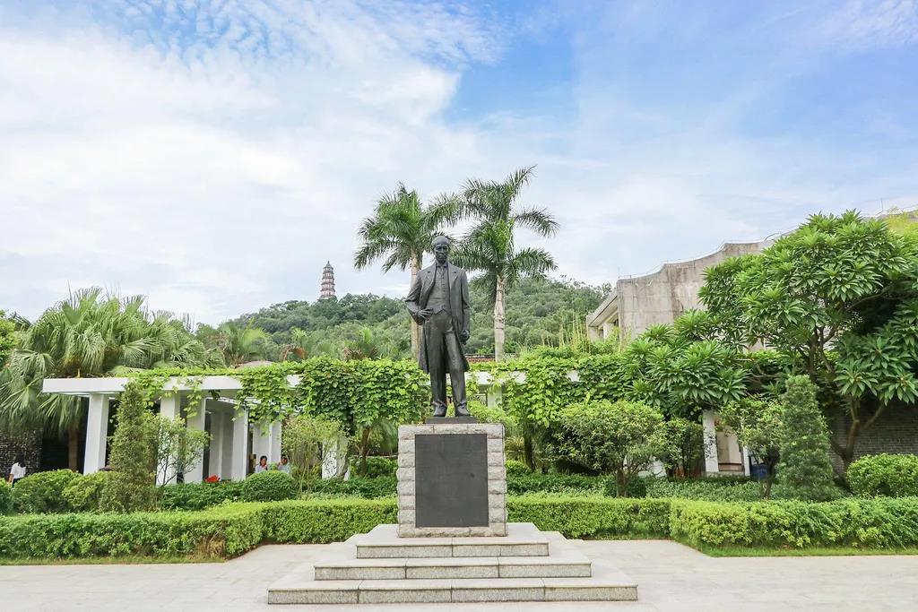 江门圭峰山温泉,江门市圭峰山温泉度假村