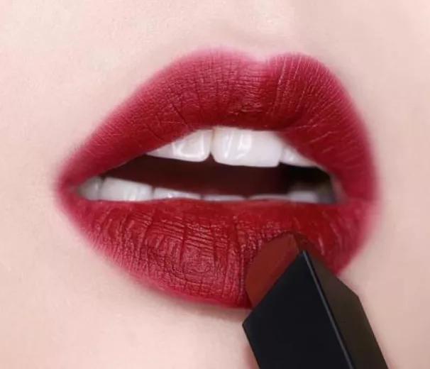 皮肤黄涂什么色号口红,肤色黄涂什么色号口红