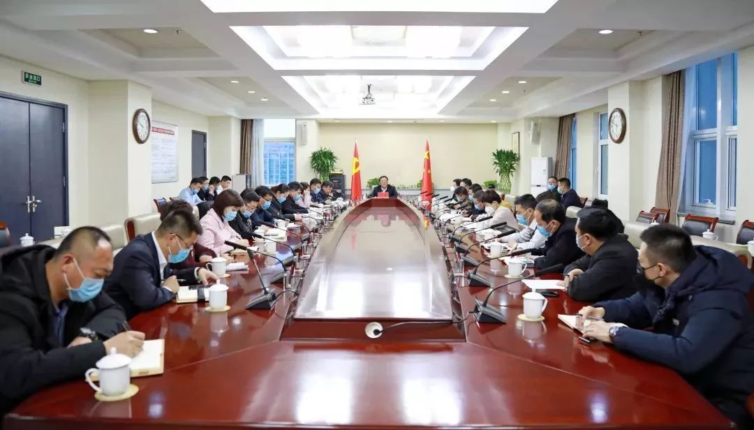 发挥基层党组织战斗堡垒作用抗疫,党组织战斗堡垒和先锋模范作用