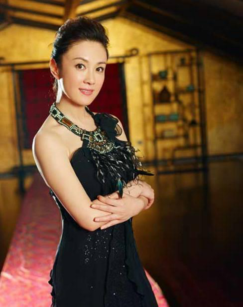 55岁傅艺伟因《封神榜》苏妲己成名，两度离婚对情感仍抱有期望