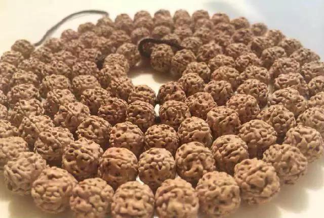 如何挑选一串好的小金刚菩提子,小金刚菩提最全纹路