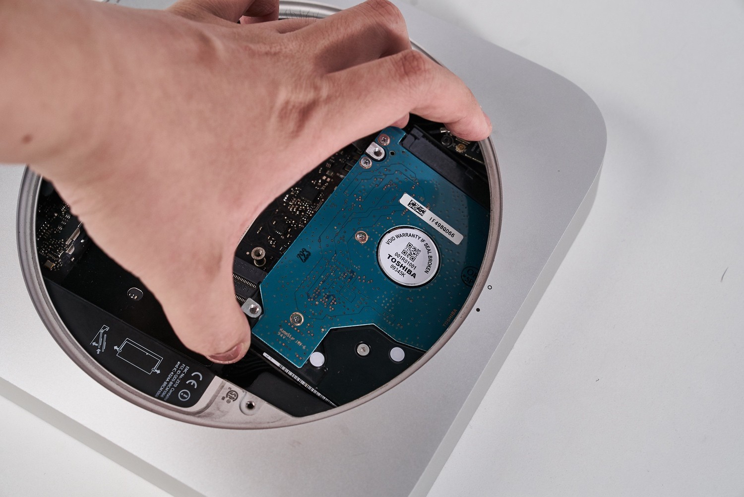 macmini2012款换硬盘,macmini2012更换固态硬盘