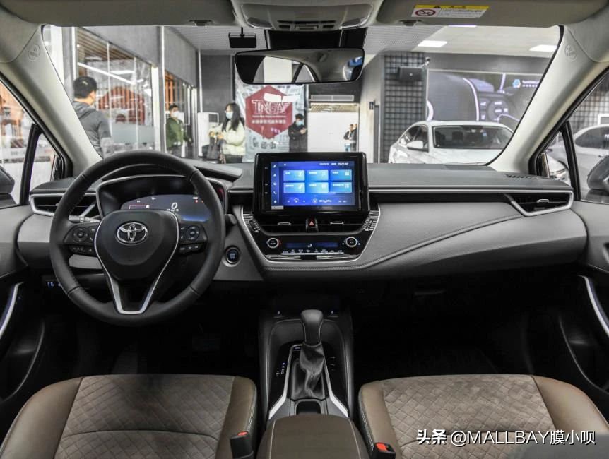 丰田亚洲狮2.0高配贴车衣,丰田亚洲狮的隐藏功能