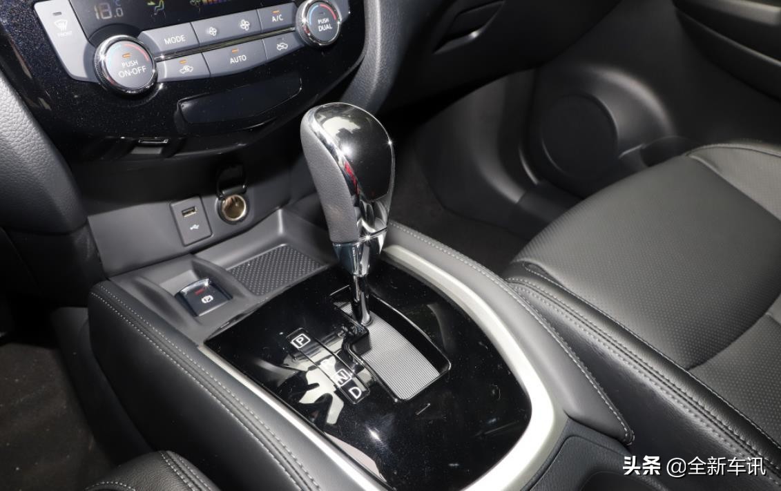 日产奇骏2021款车内功能介绍,奇骏七座2021款3排空间视频