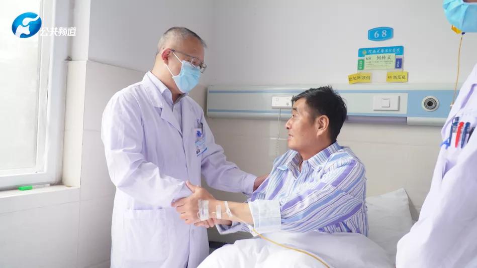 岁月静好无悔为医｜河南优秀医师朱朝阳河南大学淮河医院外科部主任、泌尿外科主任朱朝阳