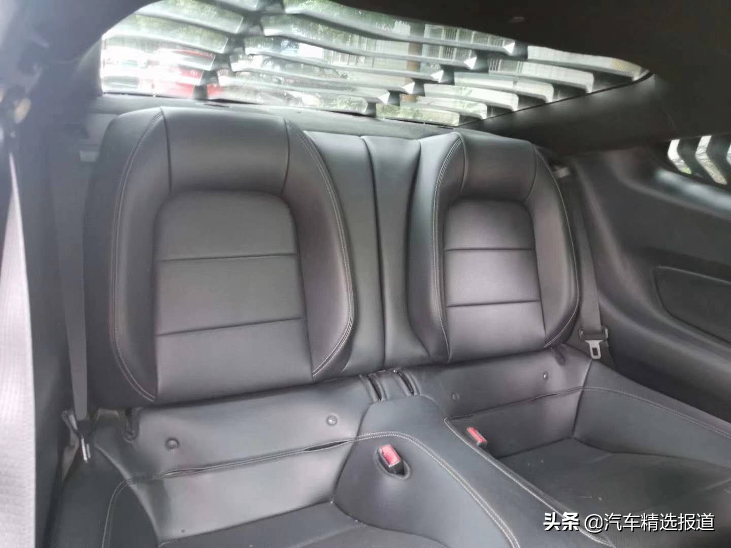 试驾野马新款,带你了解福特野马