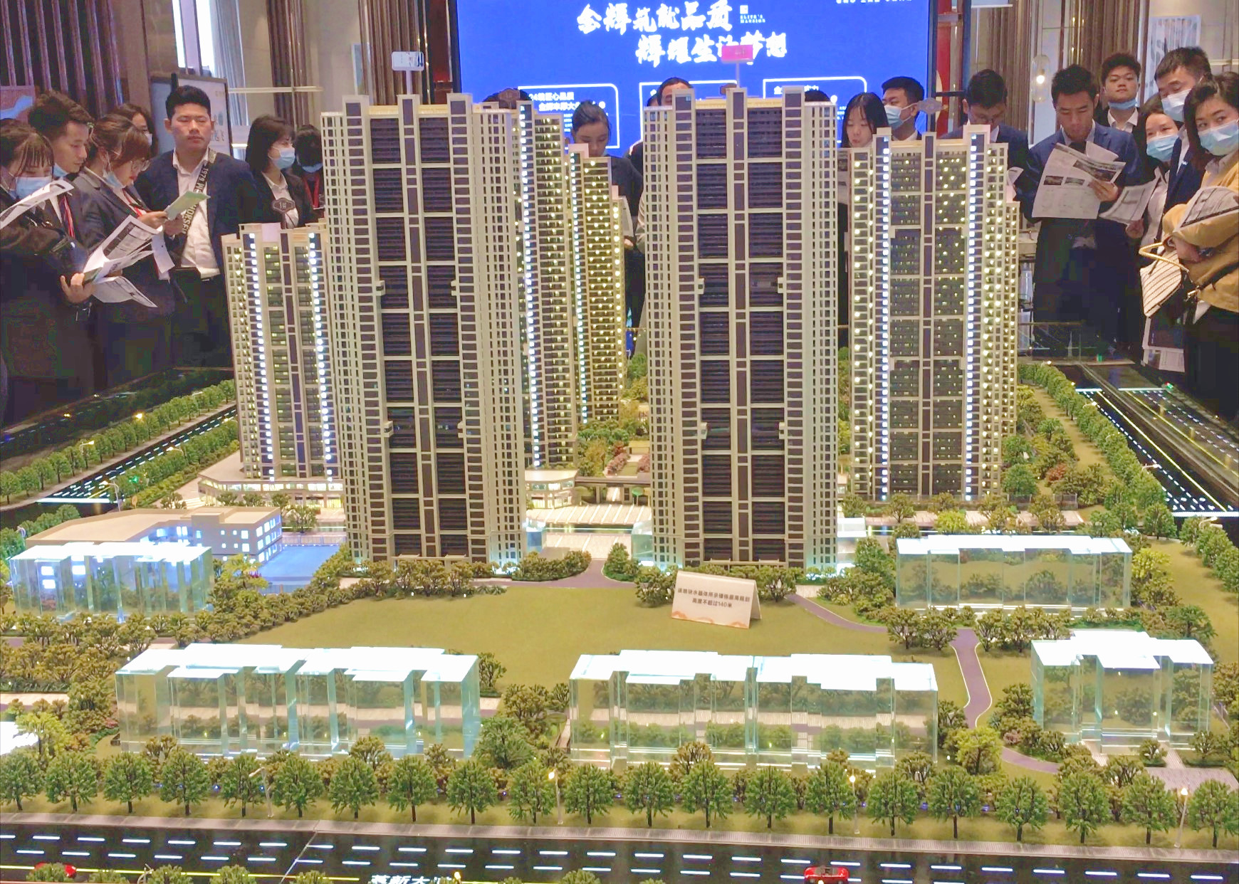 东西湖金辉江樾云著多少一平,东西湖金辉江樾云著属于几环