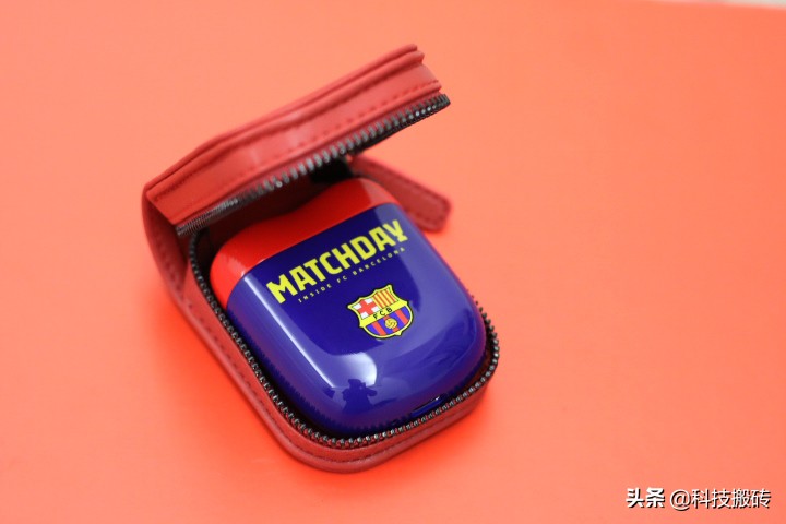 巴萨联名款剃须刀，日本刀头+德国材质打造，价值超过它的价格