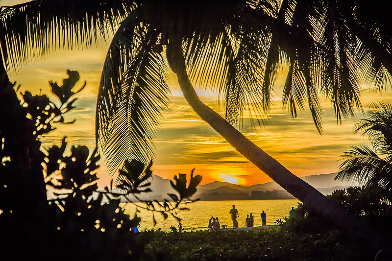 玩转三亚,玩转三亚日与夜