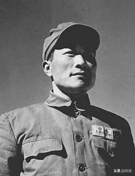 张国华逝世时,年仅58岁,周总理机场迎接骨灰,潸然泪下