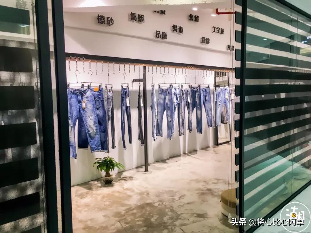 广州凌晨五点的火车,广州凌晨四点的样子