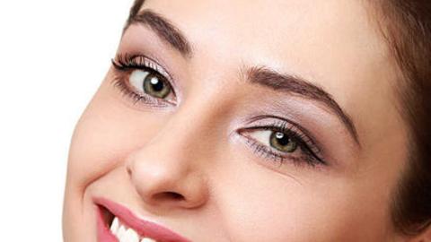 有眼袋有多显老,切眼袋会显老吗