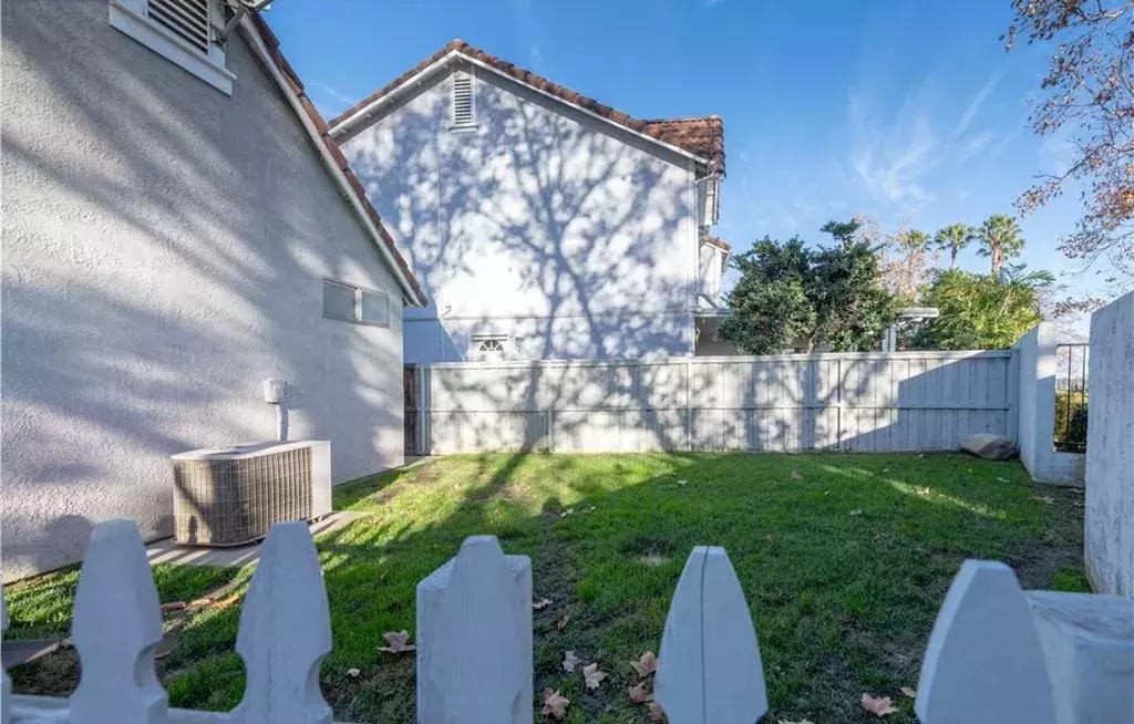 41万刀起库卡蒙格性价比别墅!小孩才选择,超市和优质学区我都要!