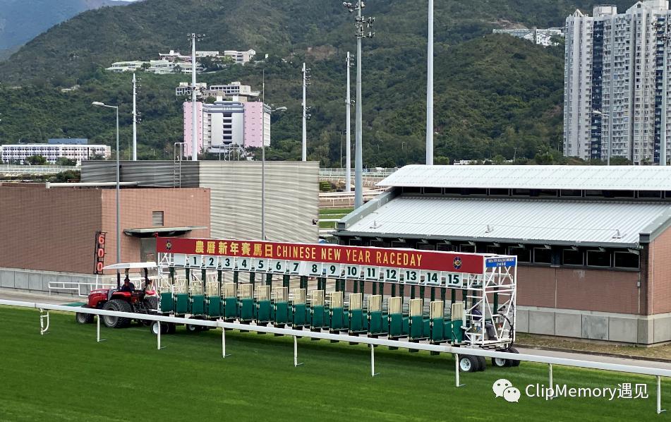 边走边拍|疫情中的香港黄大仙沙田马场