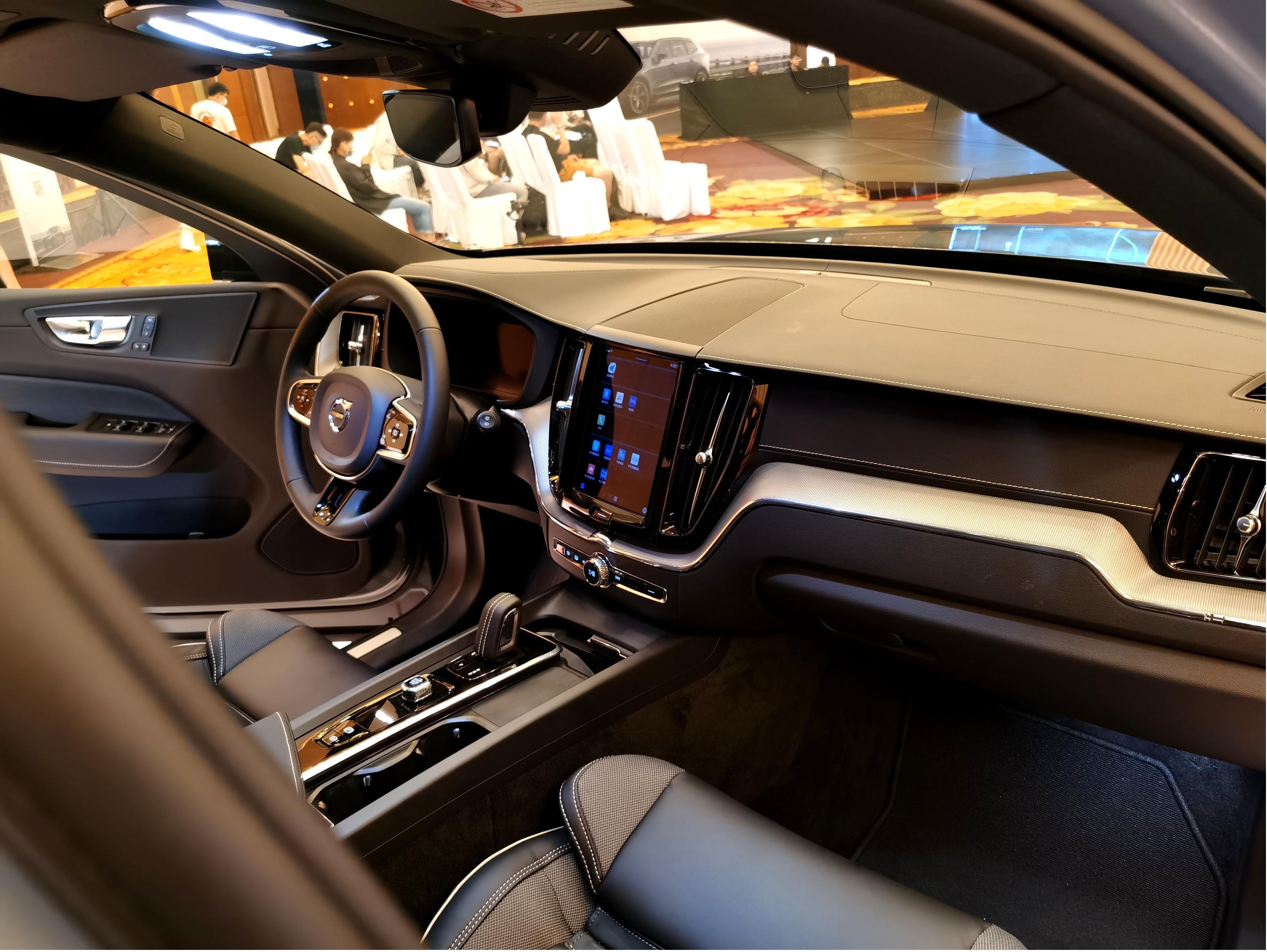 沃尔沃xc602020评测懂车帝,全新沃尔沃xc60顶配试驾