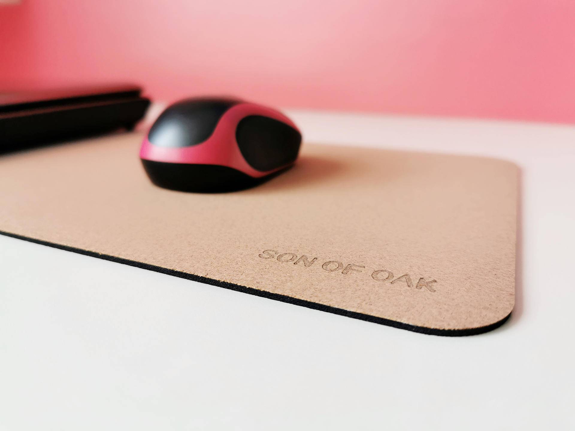 堪比粗面鼠标垫顺滑的细面鼠标垫,橡儿软木鼠标垫测评