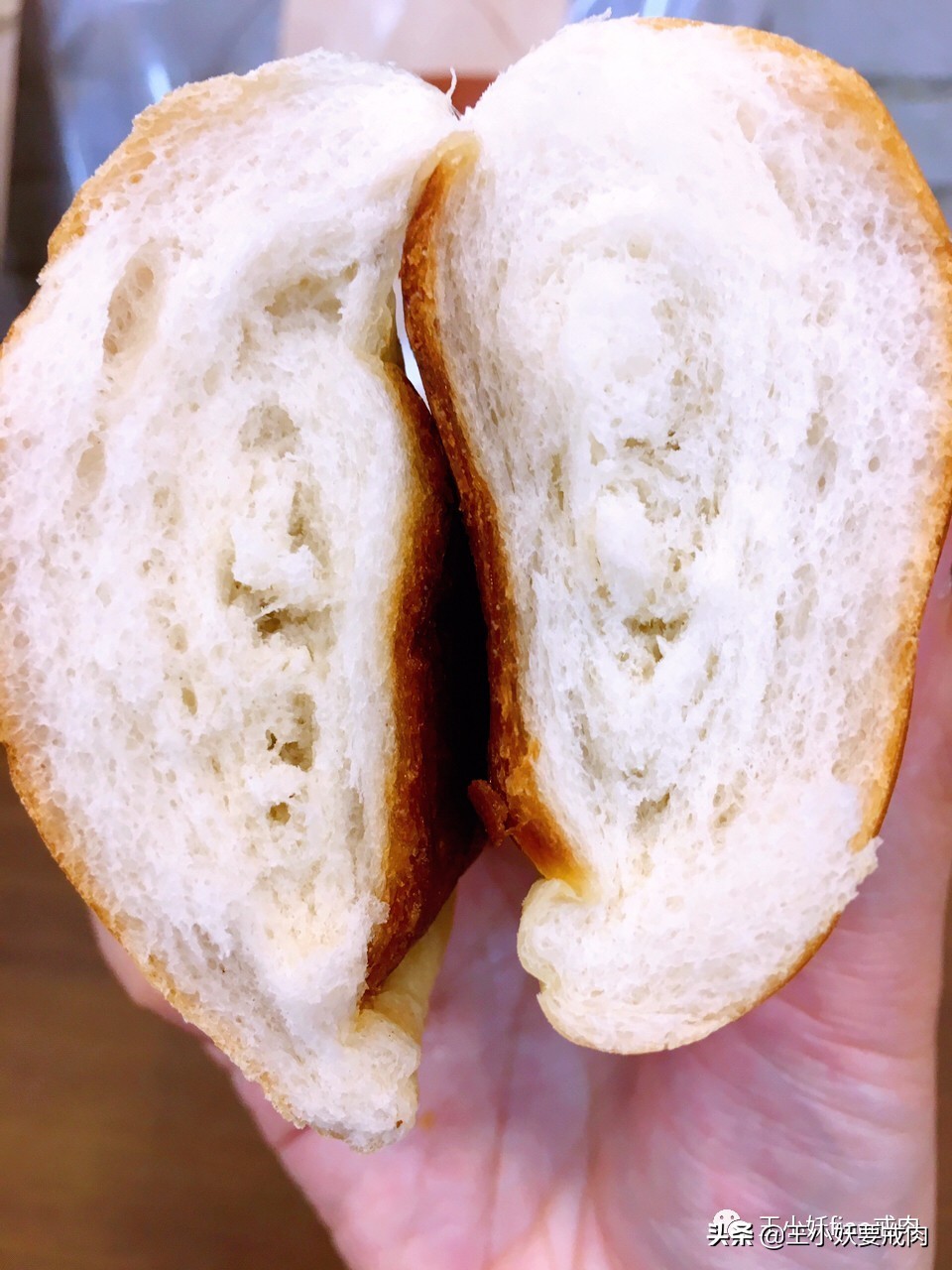 回味成都|面包会有的，27家成都面包探店地图请收藏！（上）