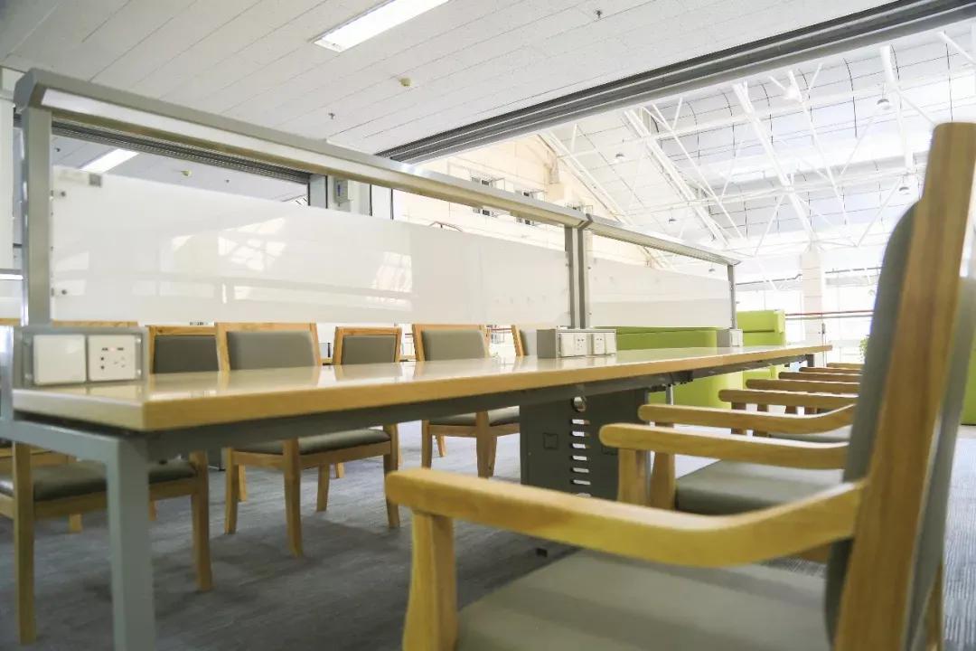 辽宁省高校(三十二)大连外国语大学