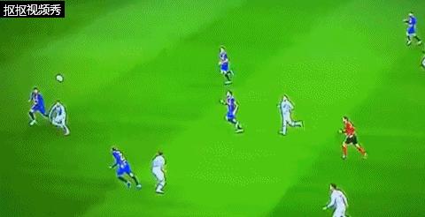 逗妹吐槽：C罗回曼联来养老？这明明是被啃老