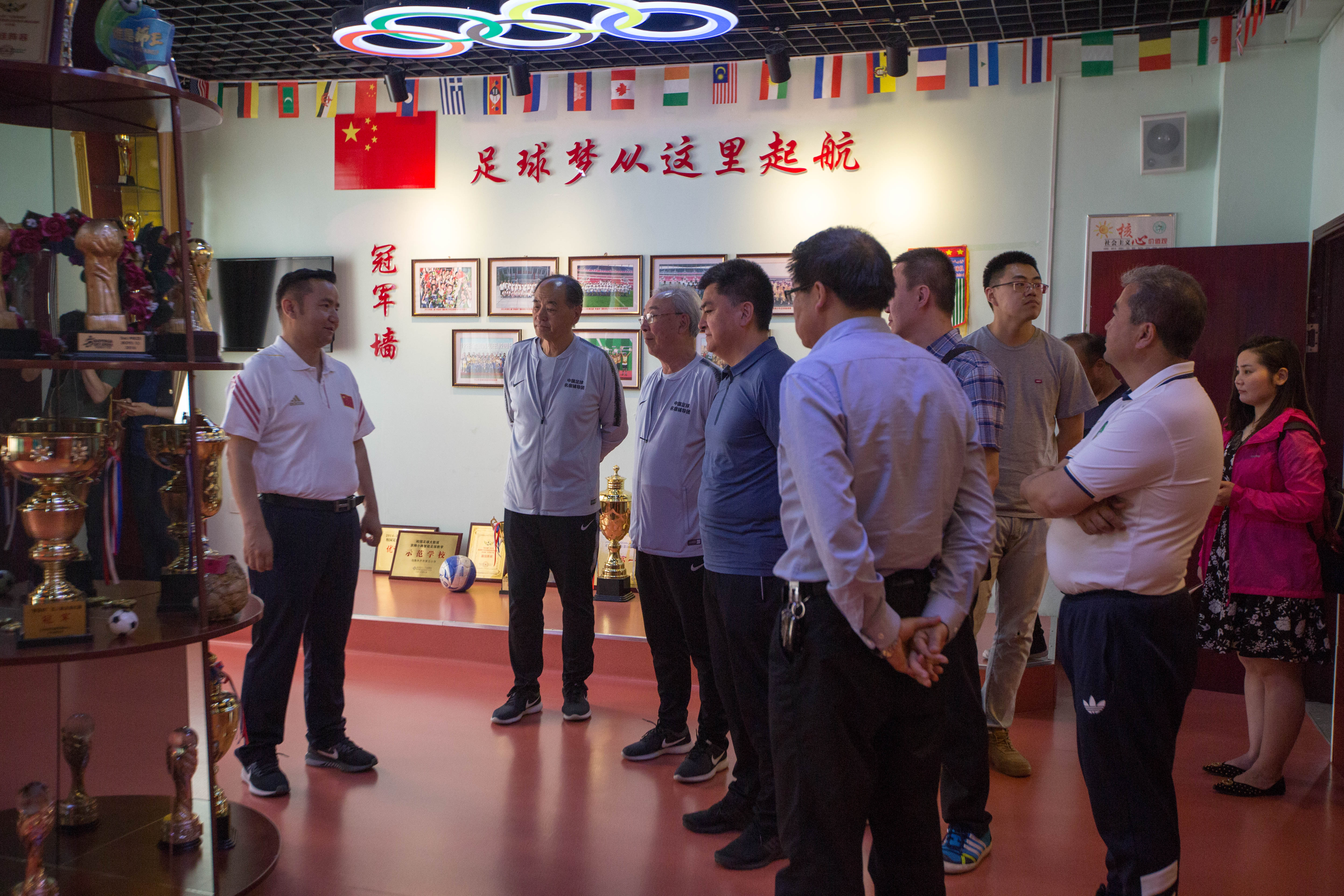 足球王俊生,中国足球名宿青训