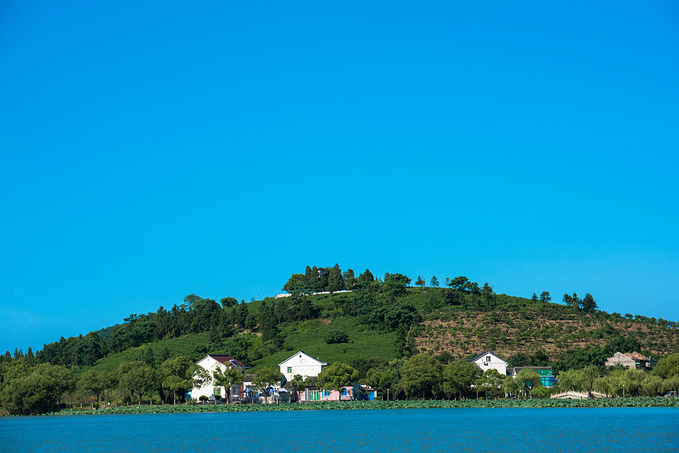 初夏品风凉饭，南北湖商玉客栈，推窗有山水