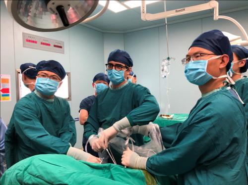 知名专家齐聚洛阳共促肺癌微创发展