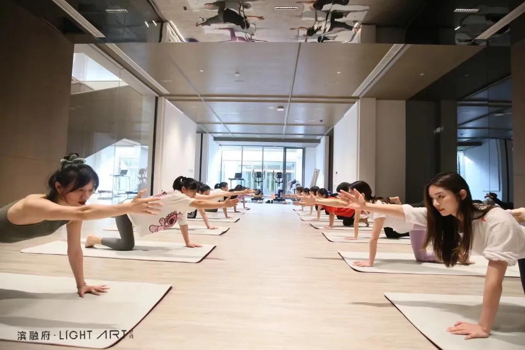 高于生活的封面资产，LightArt空间定义滨融美学