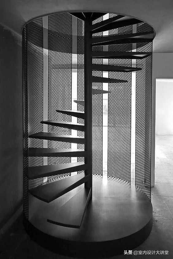 层高3.6米的双跑楼梯设计尺寸,楼梯设计到什么位置好