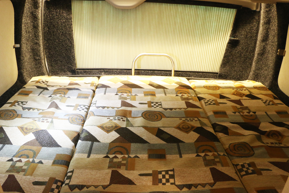 福田G9对卡座升顶房车,福田g9房车五菱房车对比