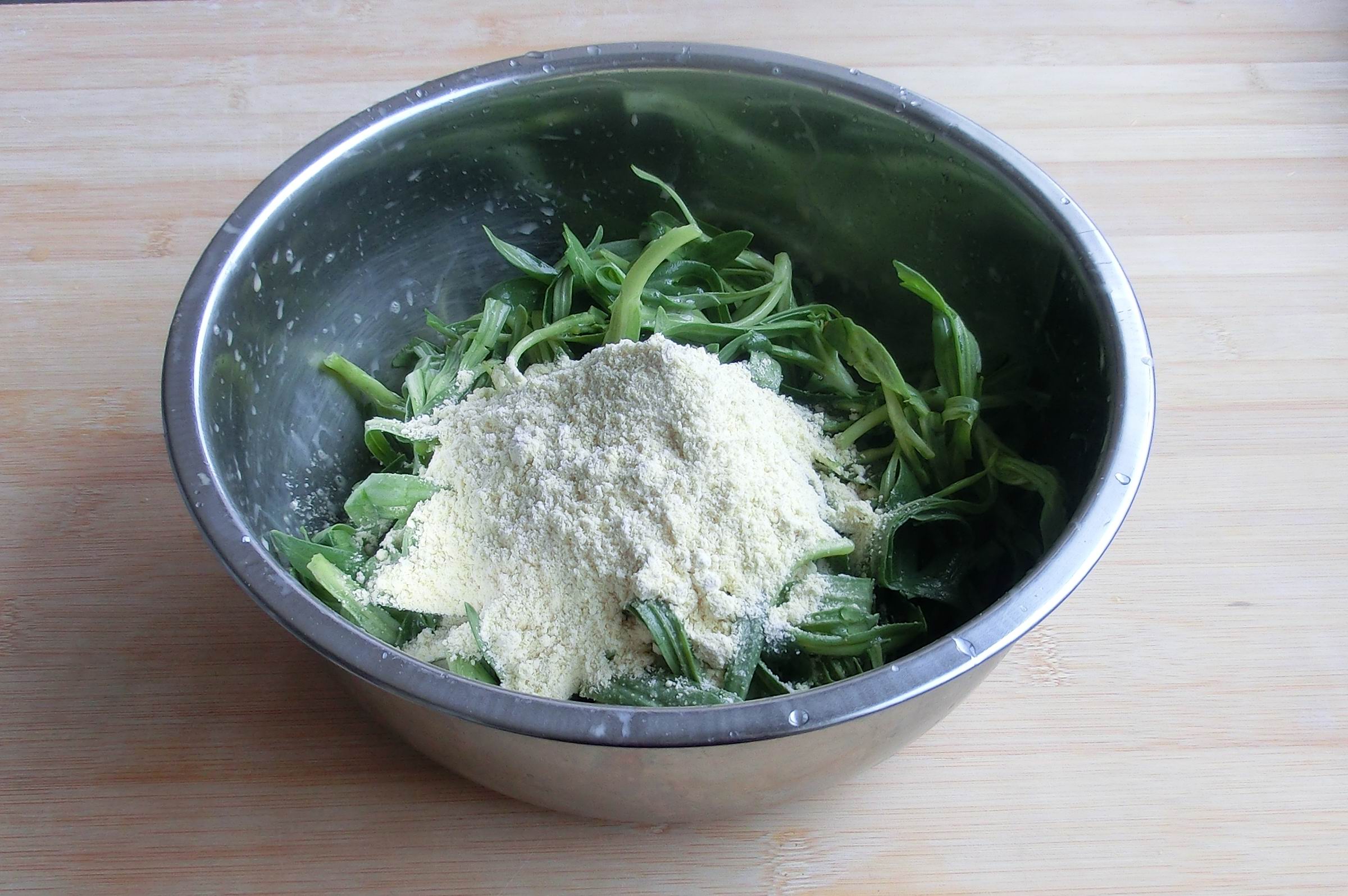 荠菜野菜大全,有一种野菜它长得像一根根面条