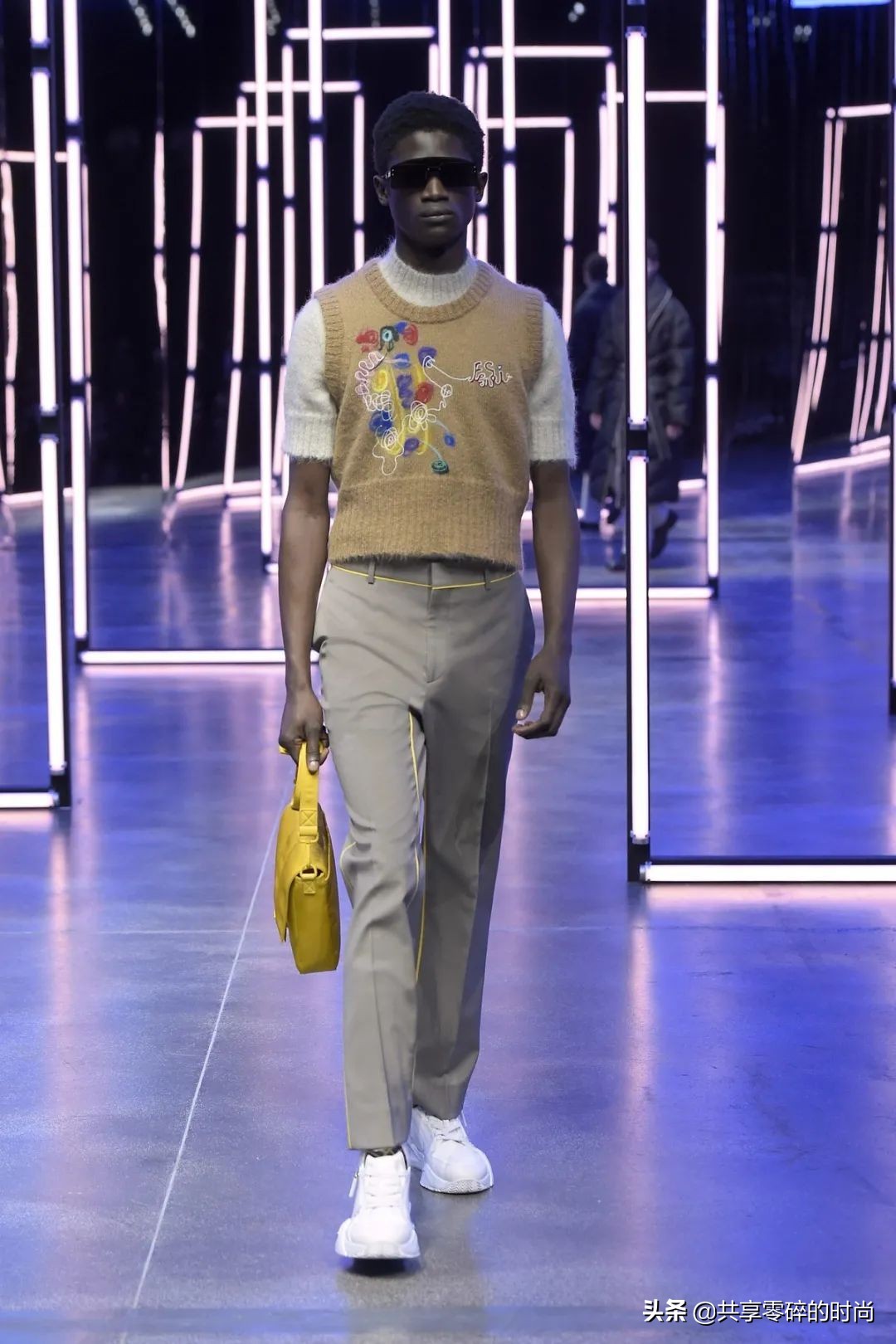 fendi芬迪2023年春夏男装时装秀,最潮流fendi2020秋冬系列时装