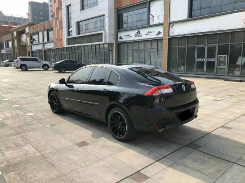 雷诺拉古娜2011款二手车值得买不,06年雷诺拉古娜二手车全款1万左右