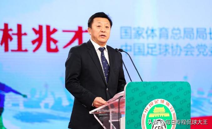 足球青训对国足的影响,中英青训十年对比