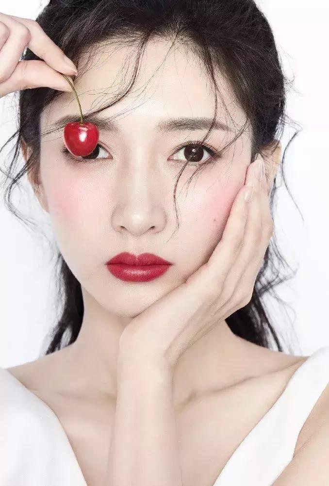 江疏影的衣品真让人佩服,江疏影最新穿搭