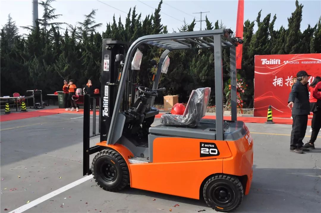 拥抱变化迎接2024,拥抱变化提升核心竞争力