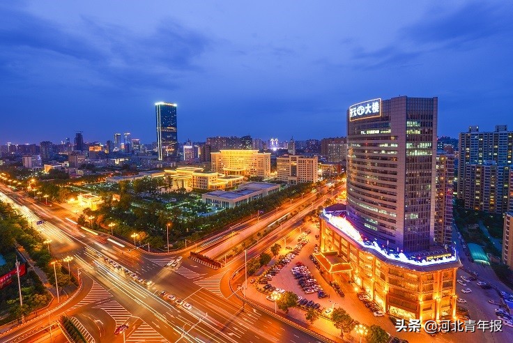 7年拍下近400部延时摄影作品,这位摄影师展示别样“最美石家庄”,快来看看吧!