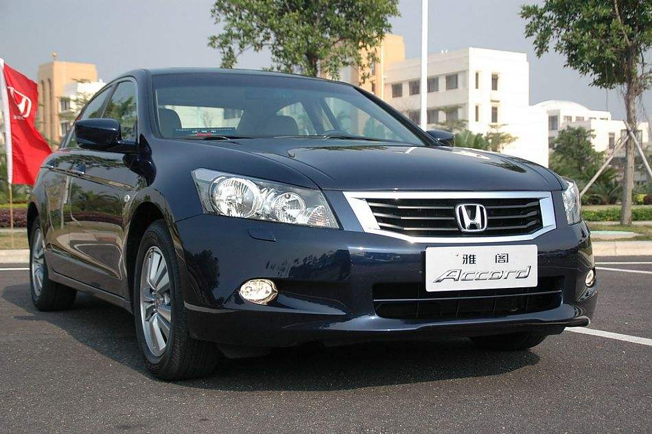 二手雅阁应该如何选择。