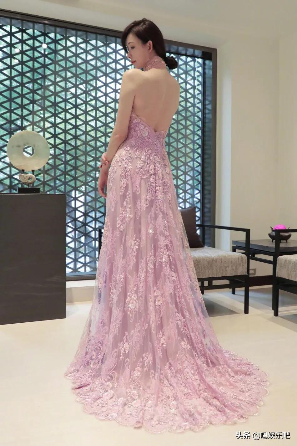 高圆圆杨颖礼服,angelababy婚礼敬酒服