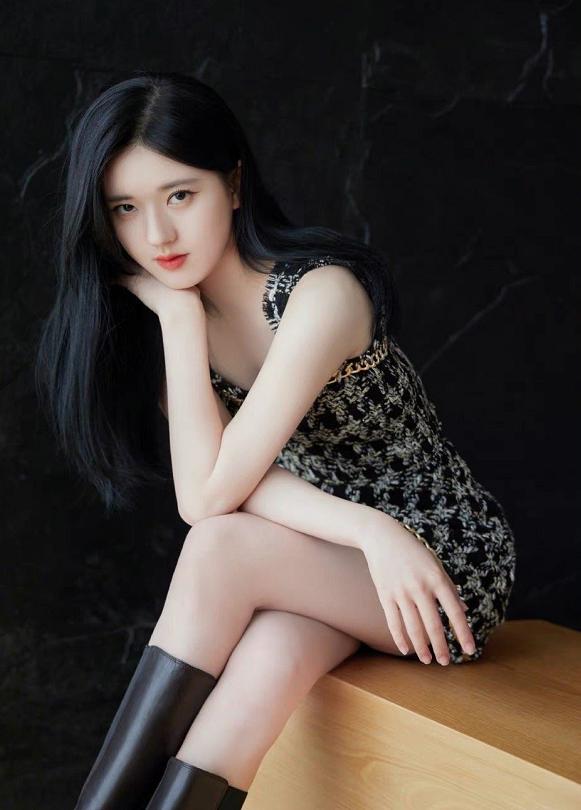 赵露思兔子同款发型,赵露思舞蹈发型同款